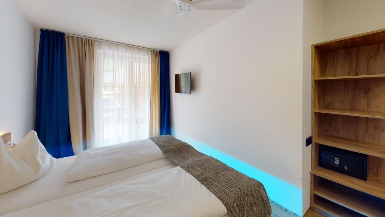 Hotel Adler Golling an der Salzach Buitenkant foto