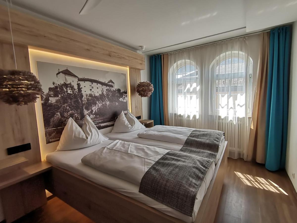 Hotel Adler Golling an der Salzach Buitenkant foto