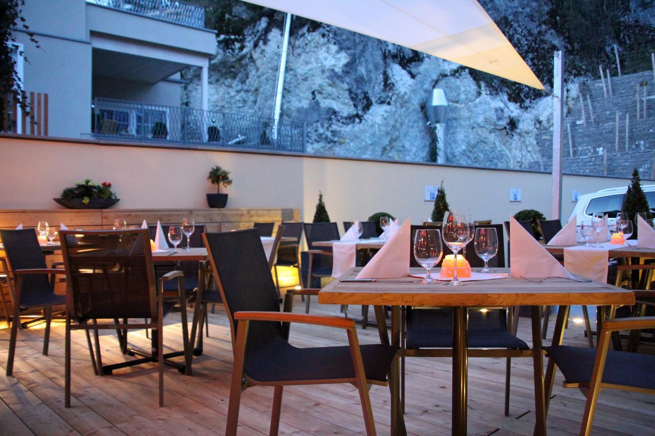 Hotel Adler Golling an der Salzach Buitenkant foto